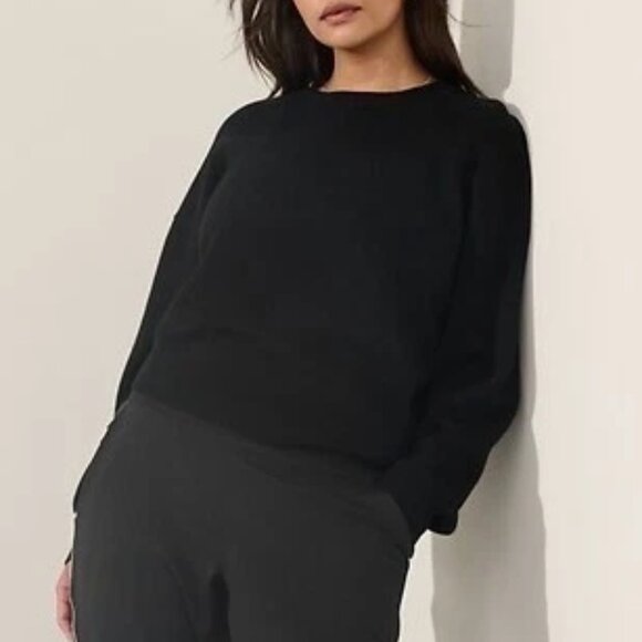 NWT! Athleta Alpine Crewneck Cashmere Wool Sweater in Black - Picture 1 of 11